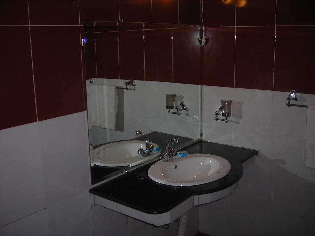 Amyl'S Garden Guest House İslamabad Dış mekan fotoğraf