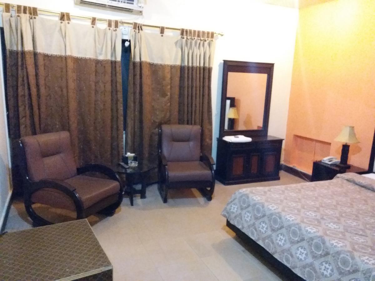Amyl'S Garden Guest House İslamabad Dış mekan fotoğraf